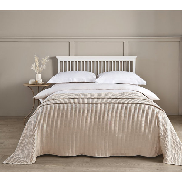 Bedspreads deals from wayfair